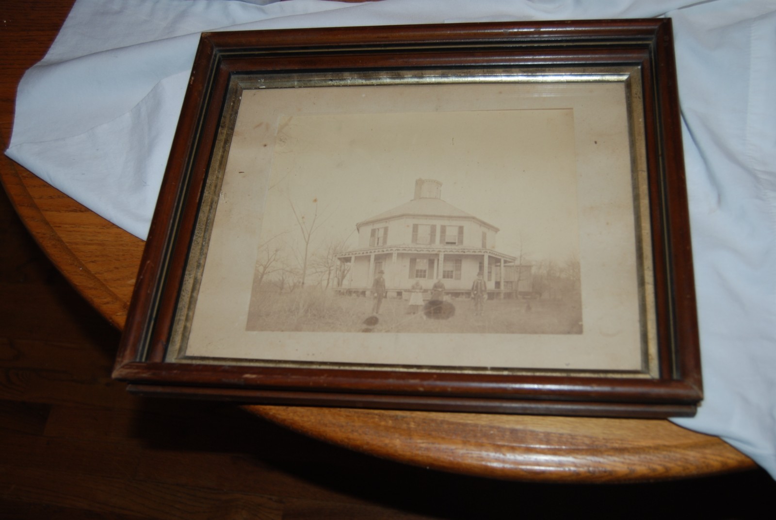 Rare antique photograph of an Octagon House in an antique Walnut frame