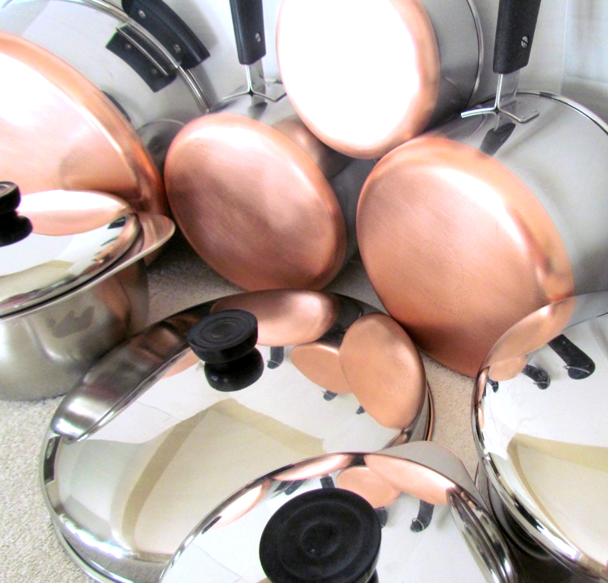 REVERE WARE PRE '68 LOT 6 QT DOME LID, 1,& 2 QT plus 3 QT W /DEEP DOUBLE BOILER