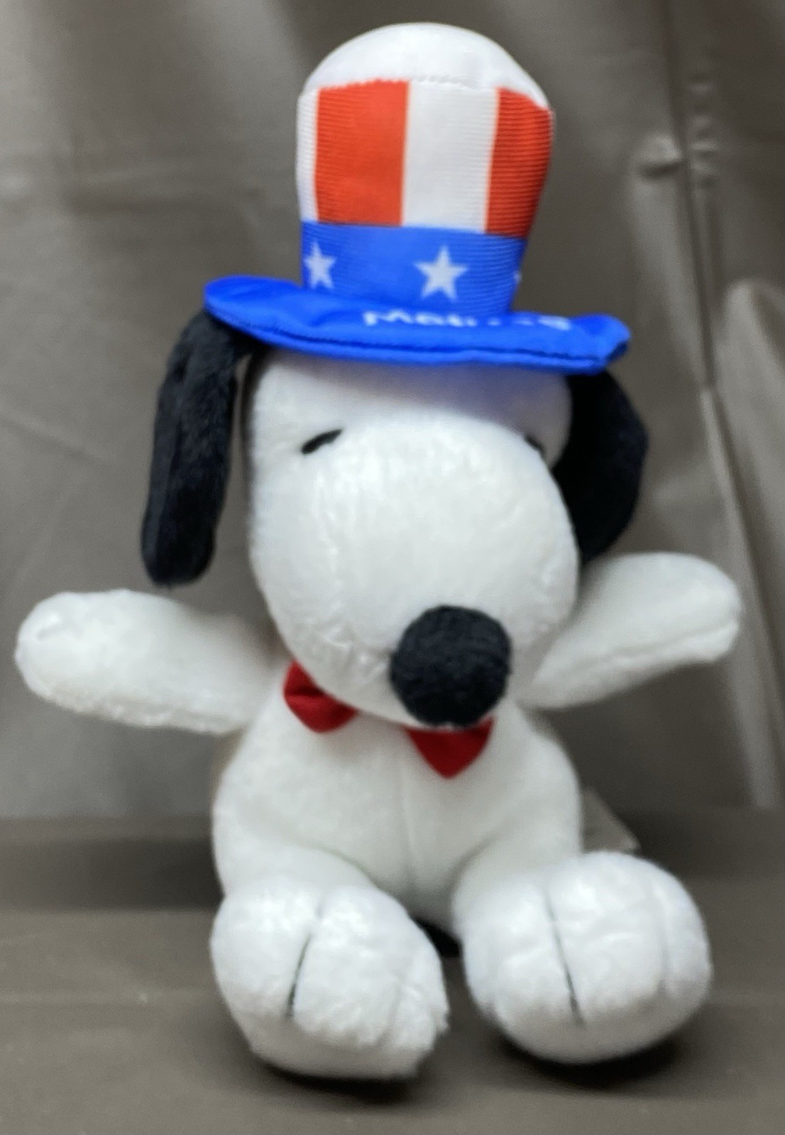 Peanuts Snoopy MetLife Patriotic Hat Plush 7”