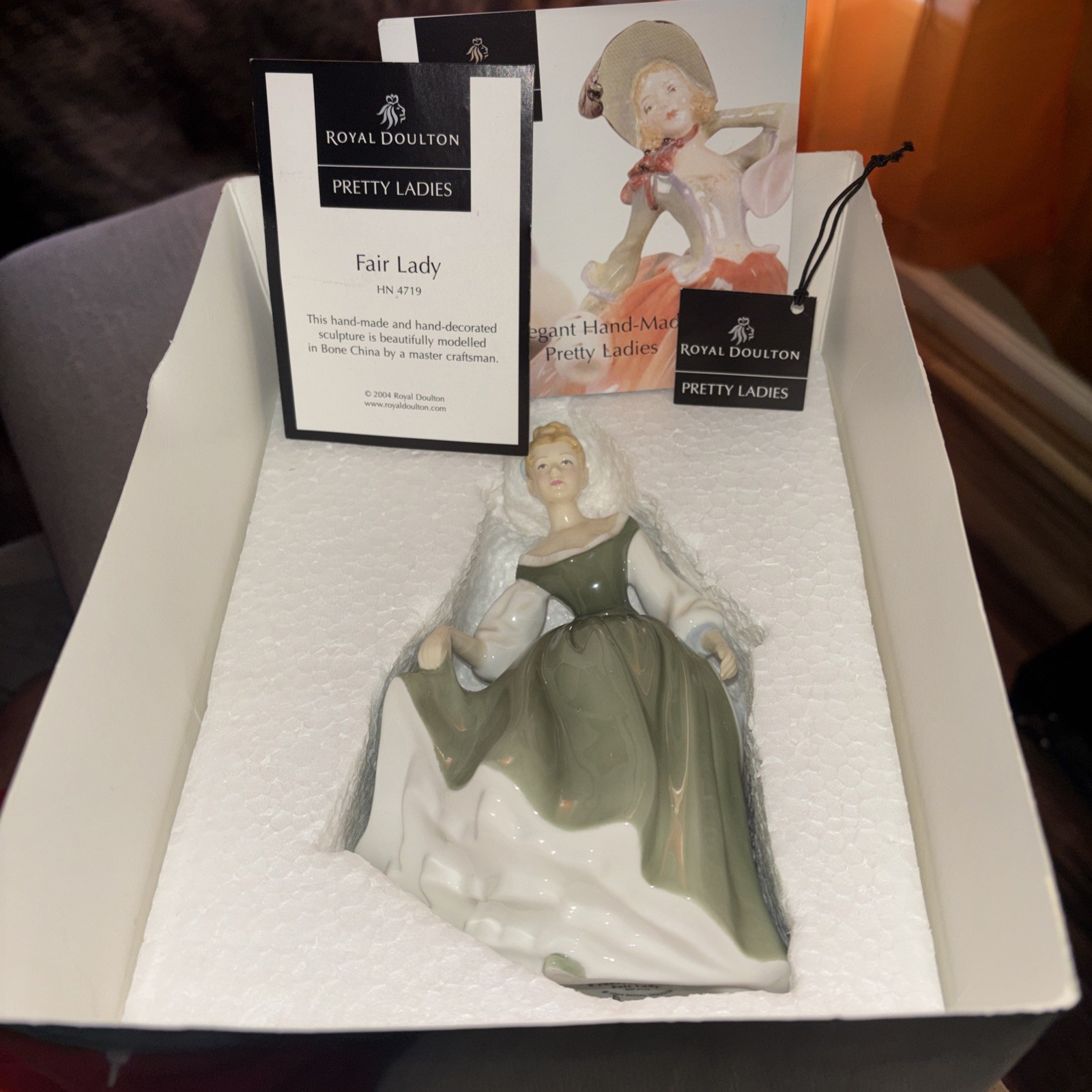 Royal Doulton Pretty Ladies Fair Lady Hn 4719 #1002 New In Box