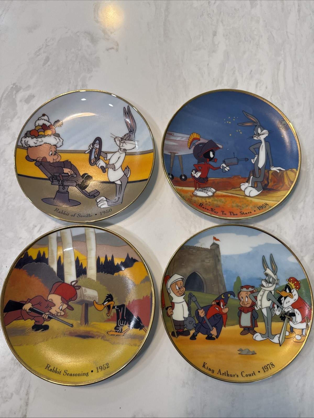 Vintage 1992 Warner Bros Bugs Bunny Elmer Fudd 6” Collectors Plates Set Of 4