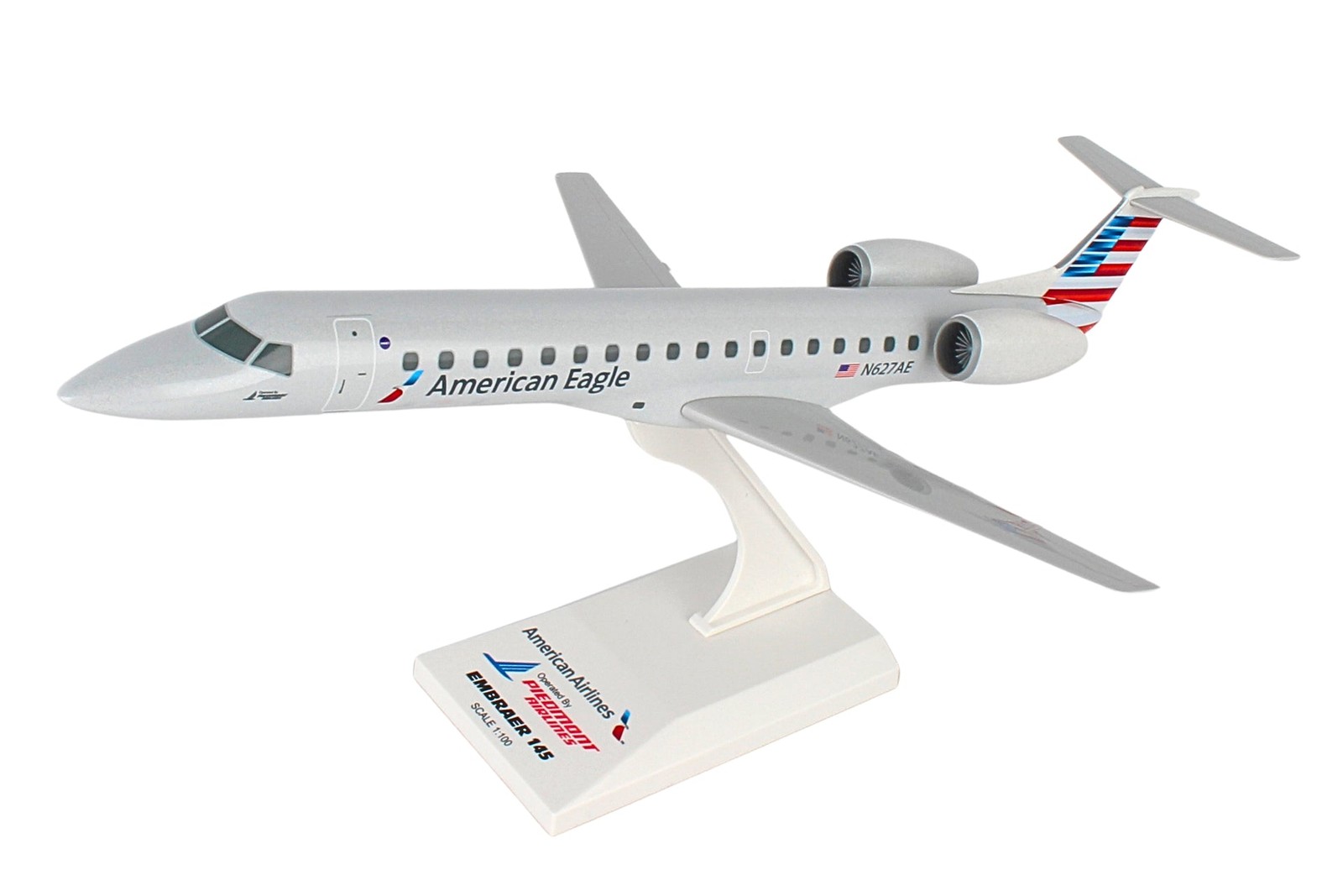 Skymarks SKR906 American Eagle Piedmont ERJ-145 N627AE Desk Model 1/100 Airplane