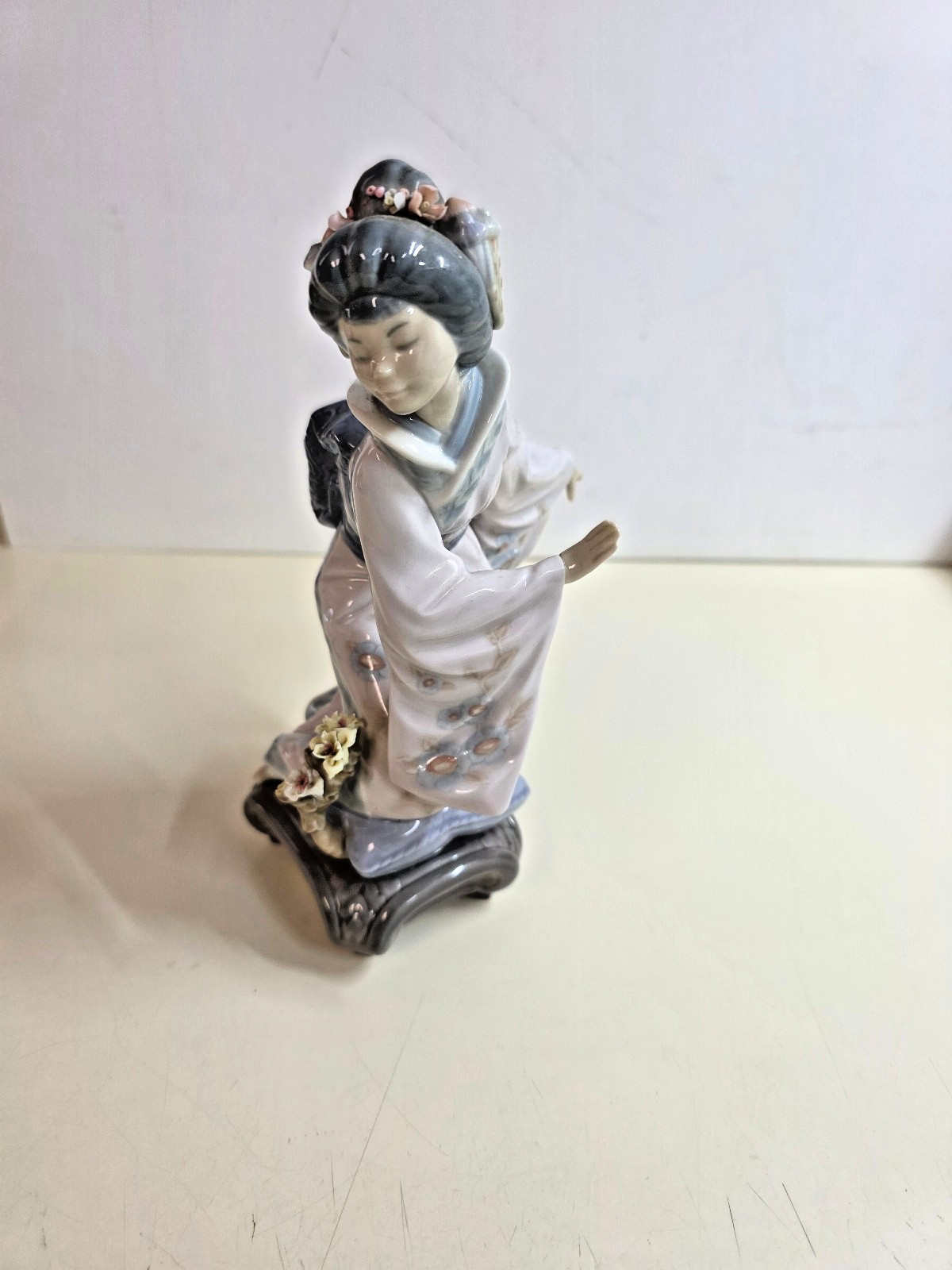 Lladro Michiko Japanese Geisha #1447 Retired Porcelain Spain, Missing Basket