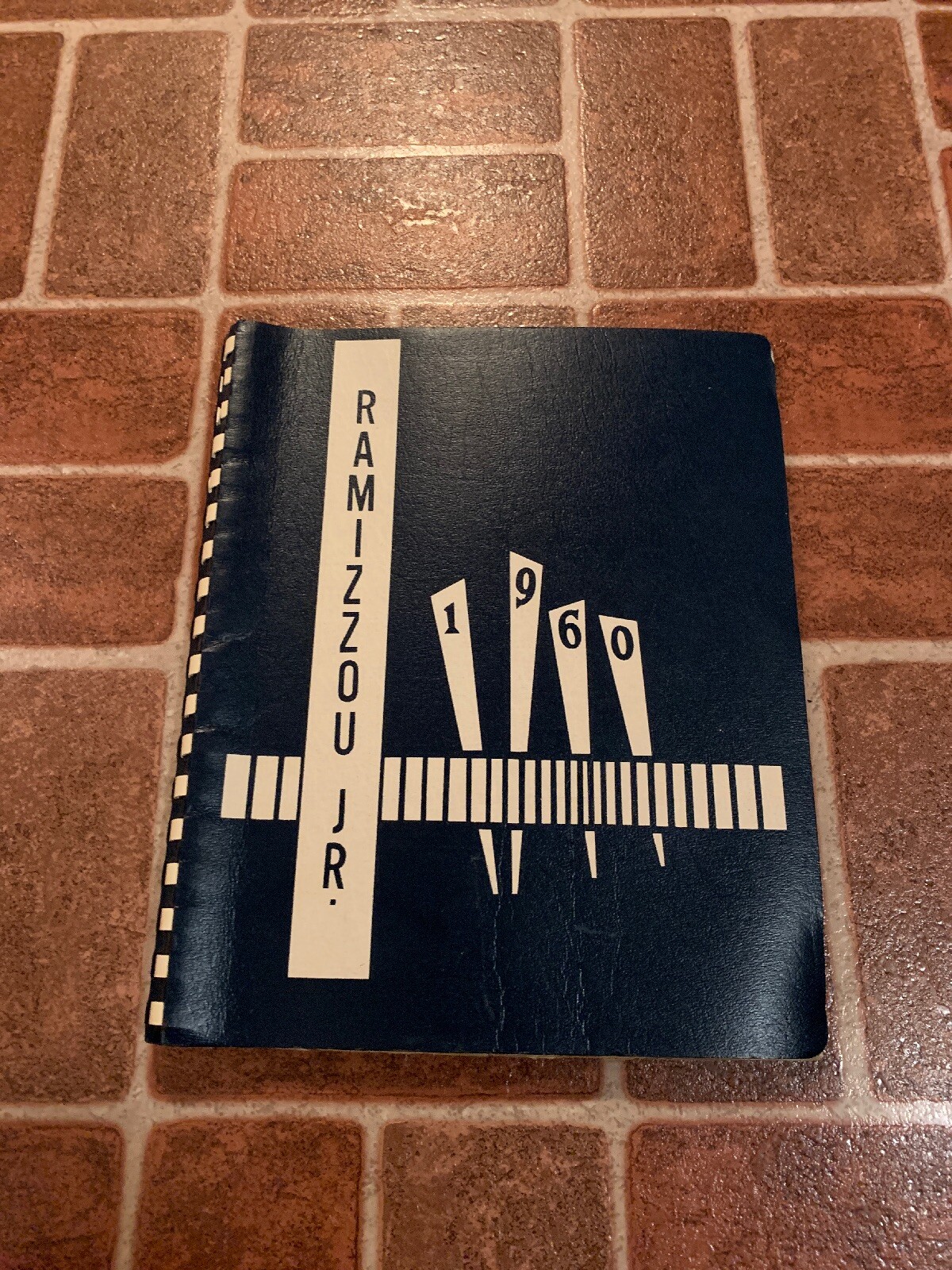 Ramizzou Junior High School Raytown MO 1960 Yearbook 