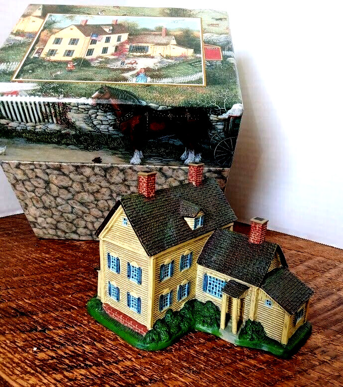 Lang Village Vintage 1998 Meadowbrook Farm Farmhouse with Original Box