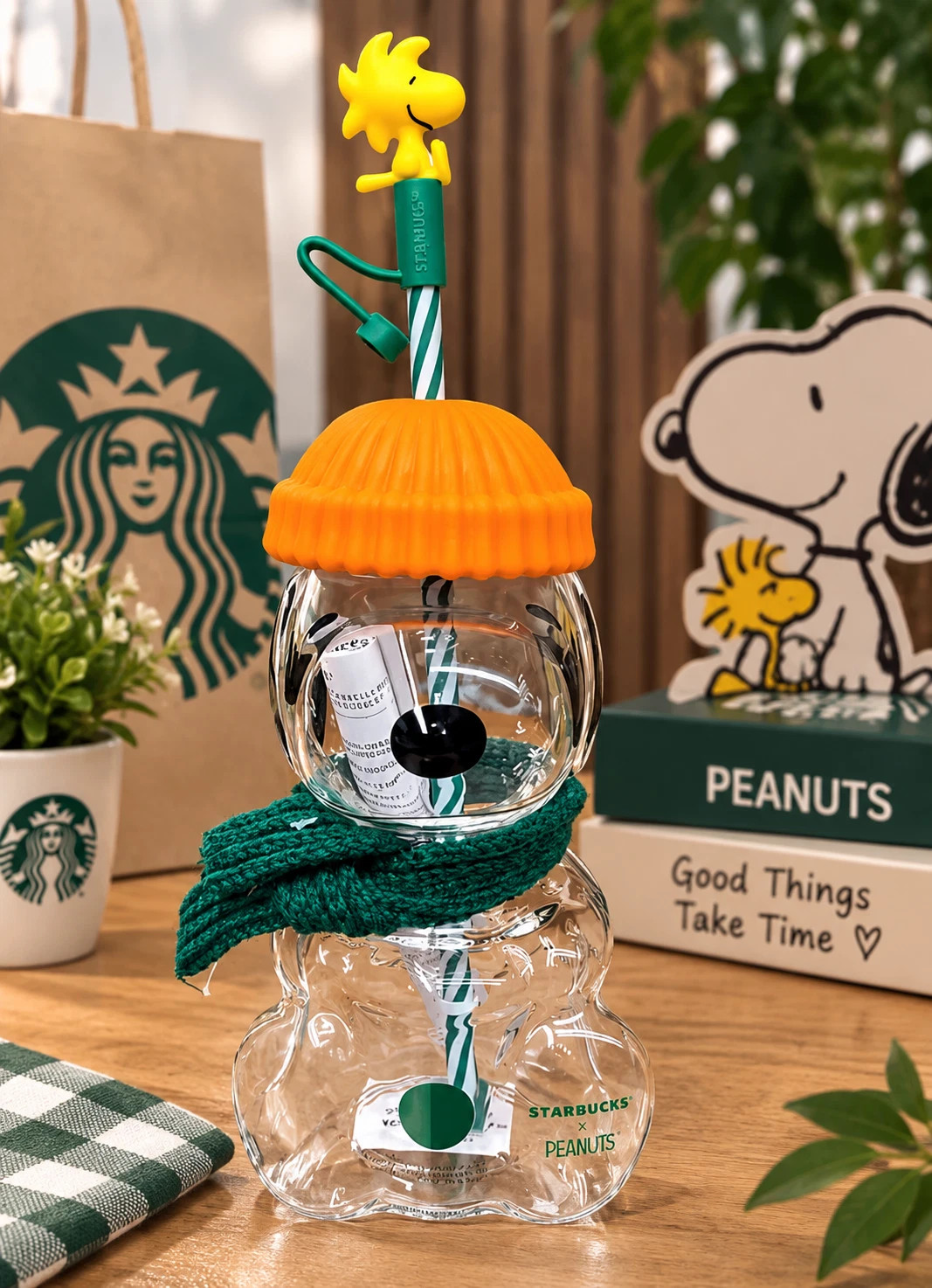 HOT 2026 Starbucks x Peanuts Snoopy Limited Edition Glass Cup 2026 - US SELLER
