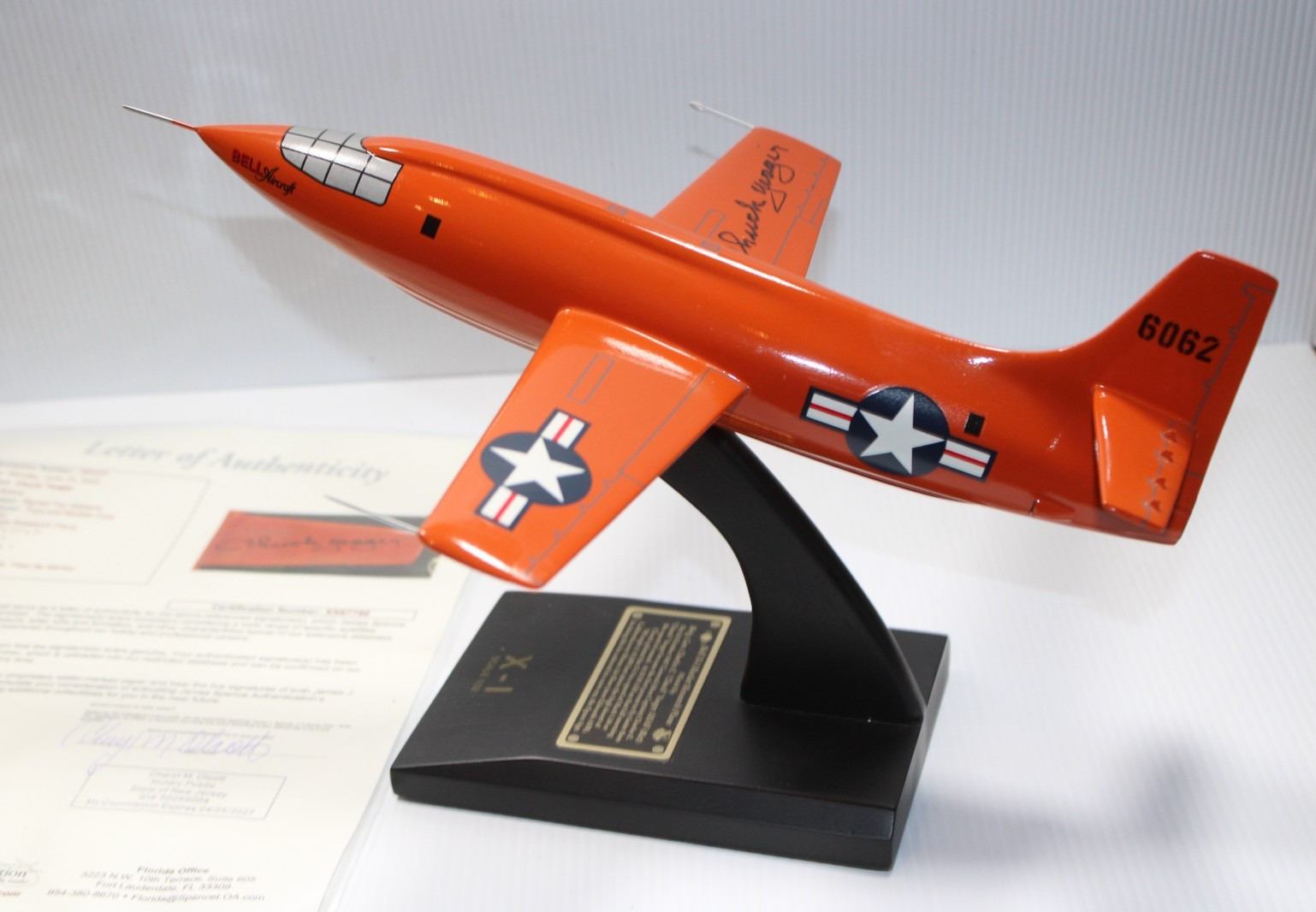 USAF Bell X-1 Experimental Chuck Yeager Signed COA Desk Model 1/32 SC Airplane