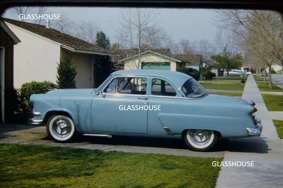 1952 - 1954 FORD MAINLINE  IN DRIVEWAY, 1950's PHOTO SLIDE