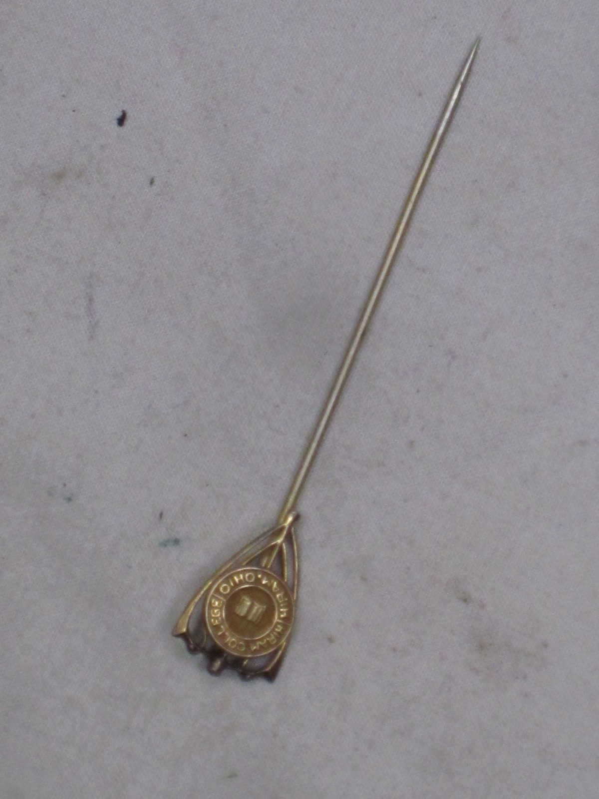 rare vintage antique HIRAM COLLEGE OHIO detailed stick pin