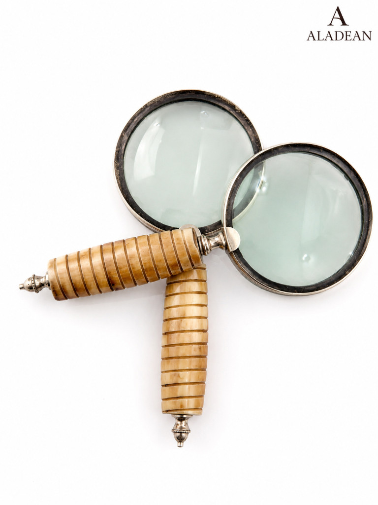 Aladean Set of 2 Antique Style Magnifying Glasses - Handcrafted Ribbed Wood Hand