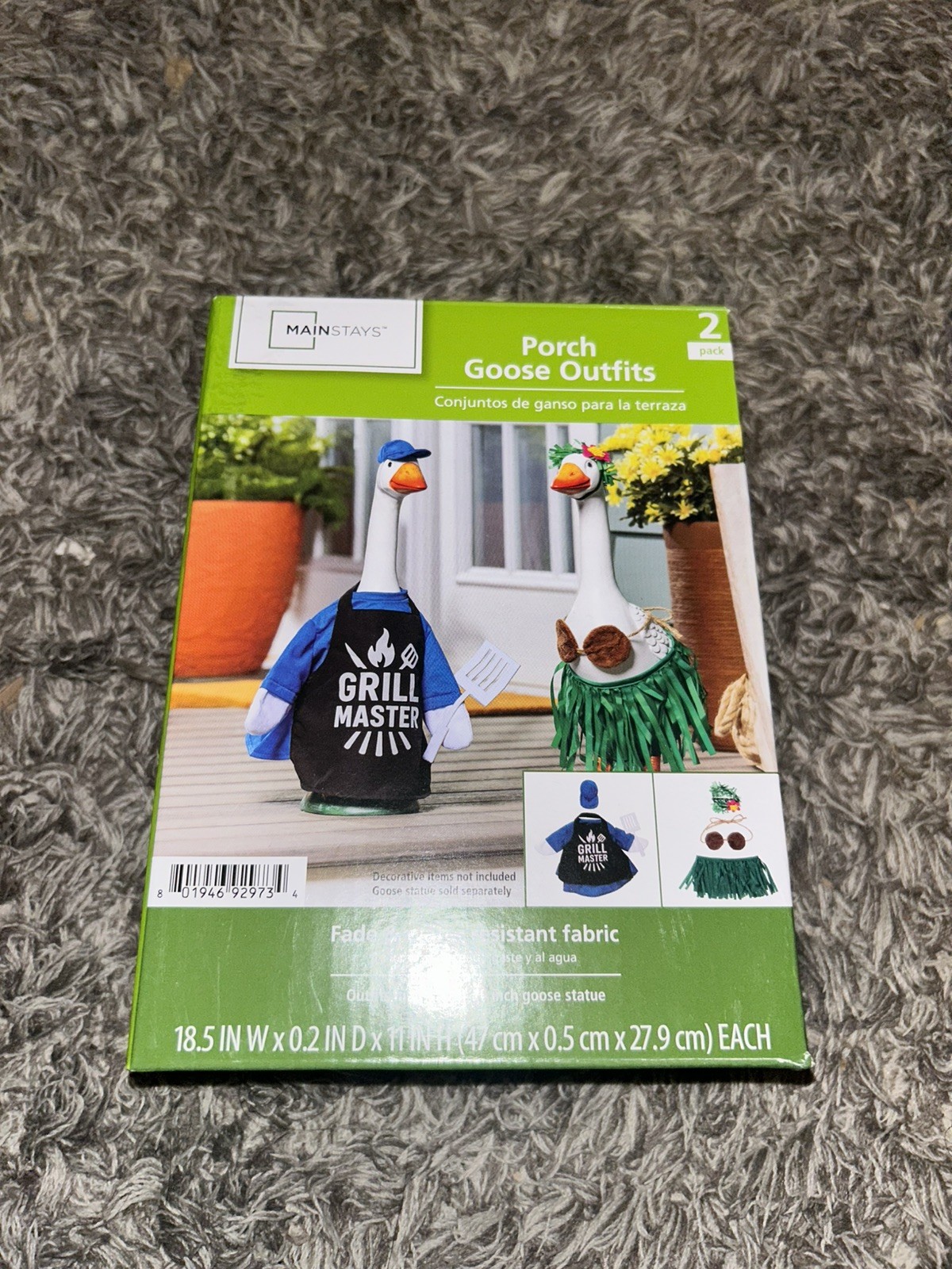 Mainstays Fade/Water Resistant Porch Goose Outfits 2-Pack Grill Master & Hula