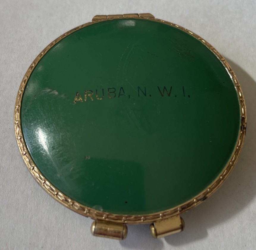 Vintage Plaza Autotmatic Lighter