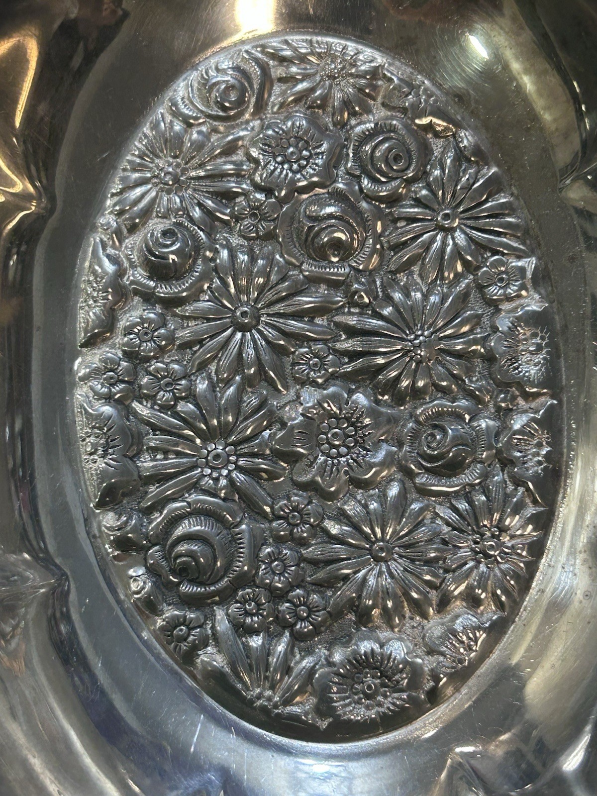 Towle EP Silver Plate rare Scalloped raised flower design 