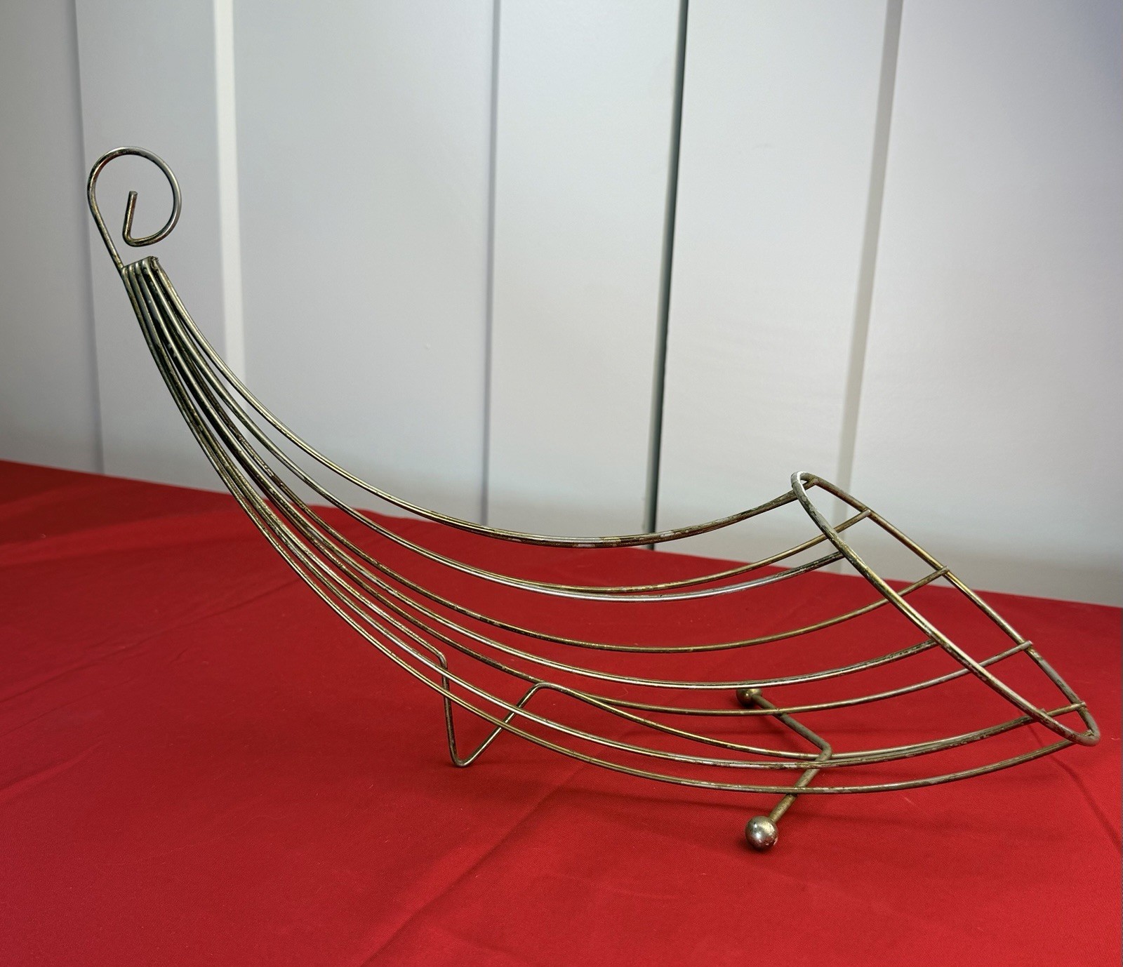 Vtg MCM Brass Wire Cornucopia Basket 14in Horn of Plenty Centerpiece Atomic