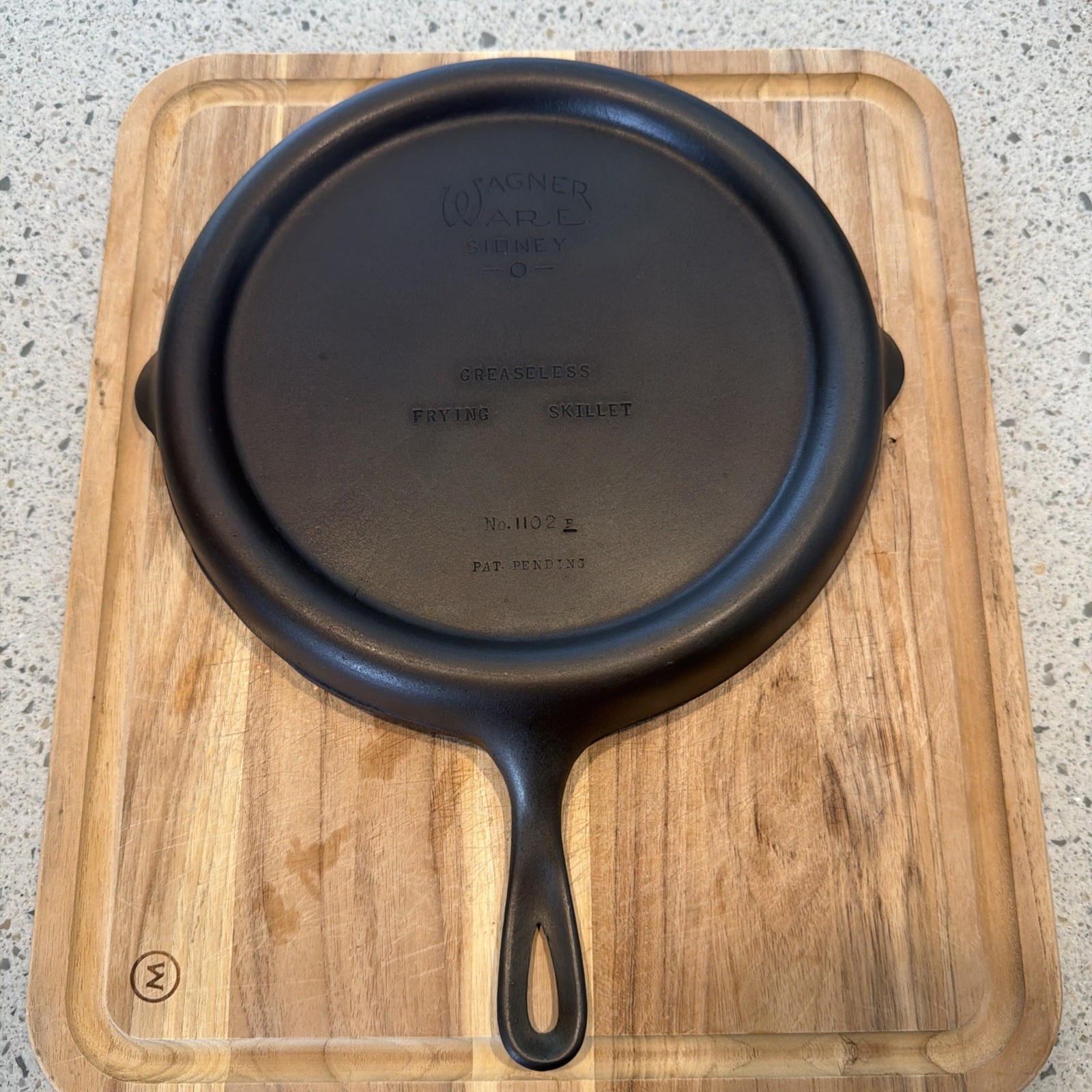 Vintage Wagner Ware Sidney-O Greaseless Frying Skillet No. 1102 C Near Mint