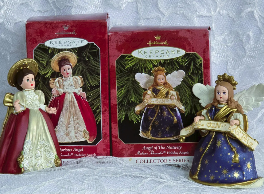 Vintage Hallmark Madame Alexander Holiday Angels Ornaments 1998-1999 – Set of 2