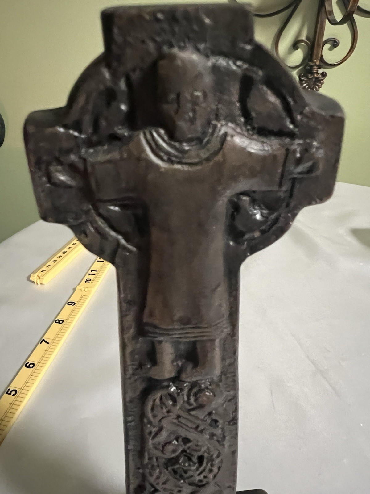 Vintage Forde Crafts Moone High Cross Ireland Celtic Cast Stone Decor 9\