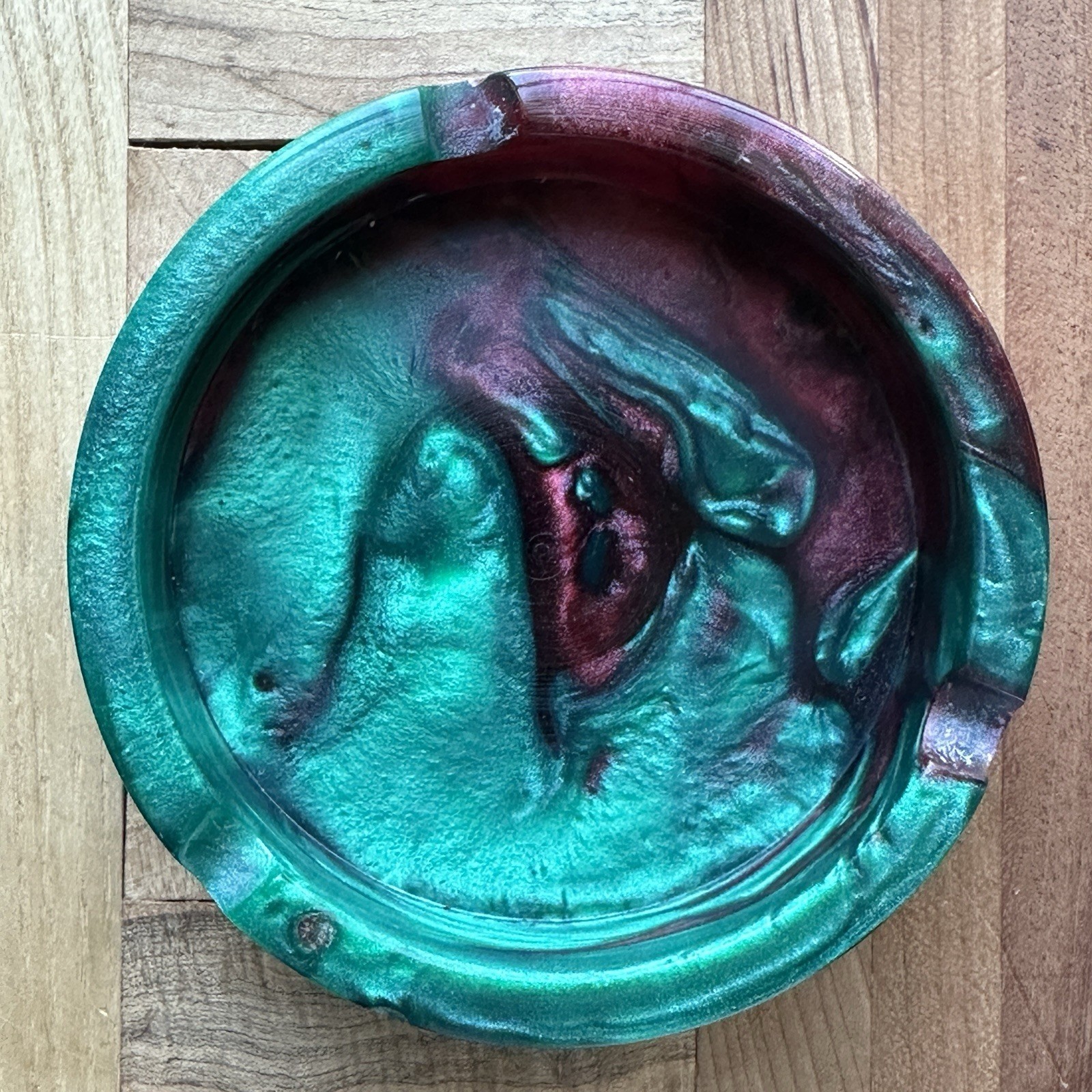 VTG Mid Century MCM Round Ashtray 3.75 Inch Red Green Swirl Acrylic Trinkets