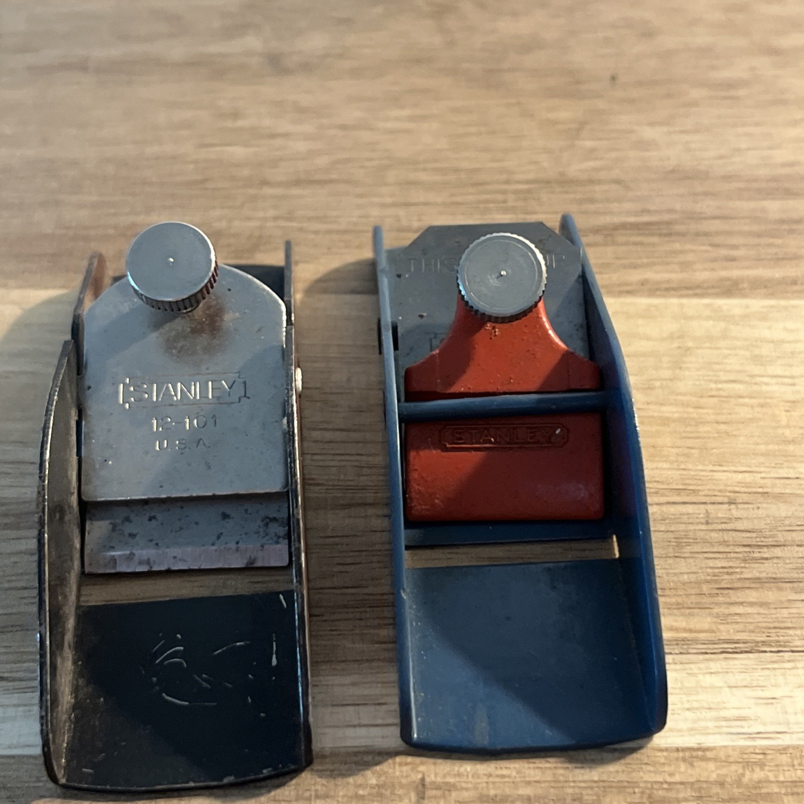 Vtg Stanley No. H101P & 12-101 Mini Thumb Planes Approximately 3 1/2