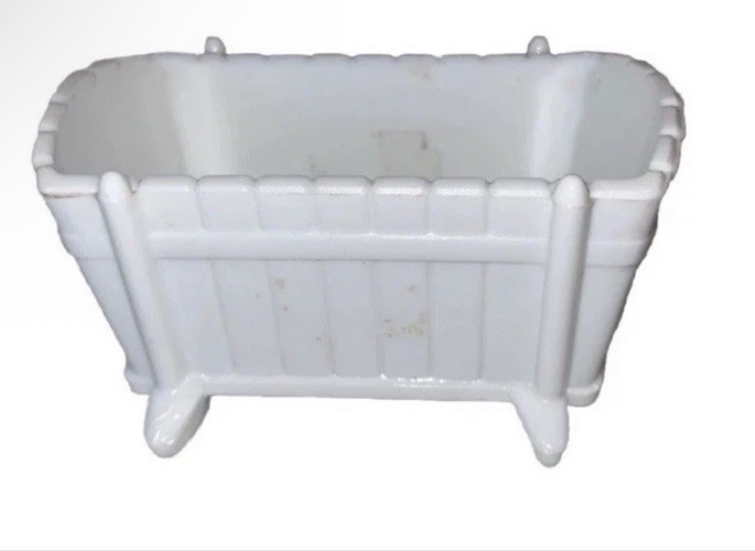 Cute Vintage Indiana Milk Glass Rocking Cradle Planter Picket Fence Candy Dish