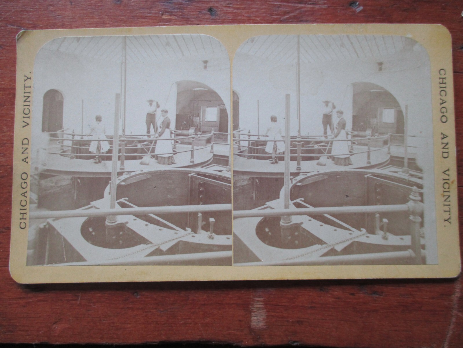 STEREOVIEW THE CRIB CHICAGO INTERIOR LADY W/BROOM LAKE MICHIGAN