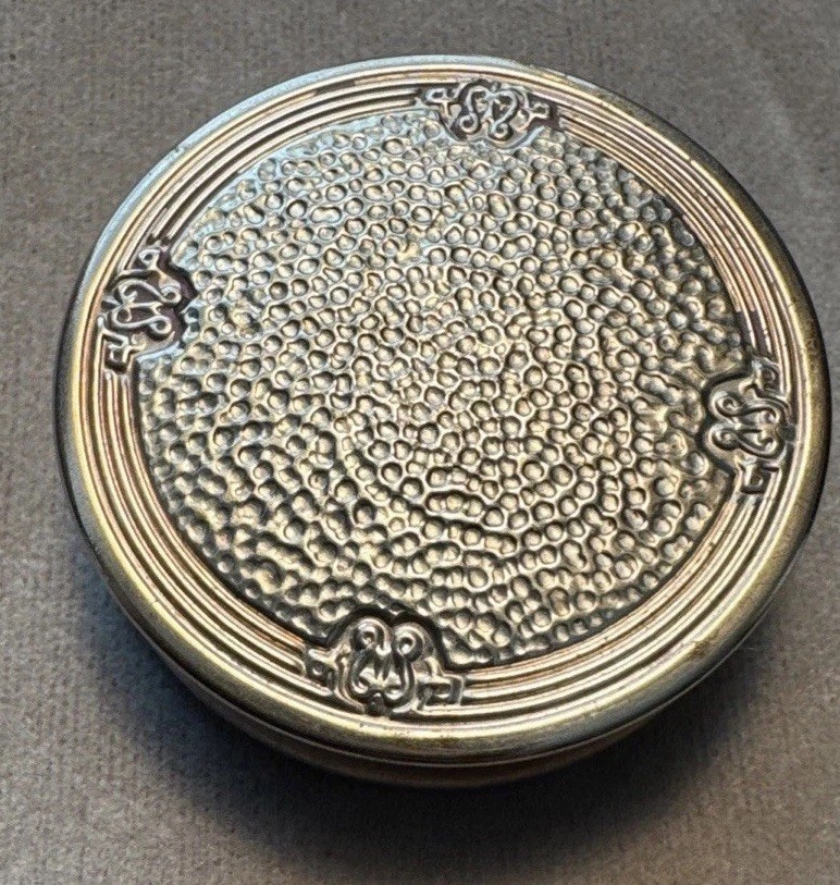 Vintage 1920s Melba Silver Powder Compact.