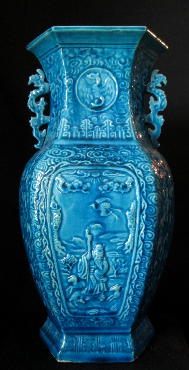 LARGE Chinese Late Qing Dynasty PEACOCK BLUE Turquoise antique porcelain VASE