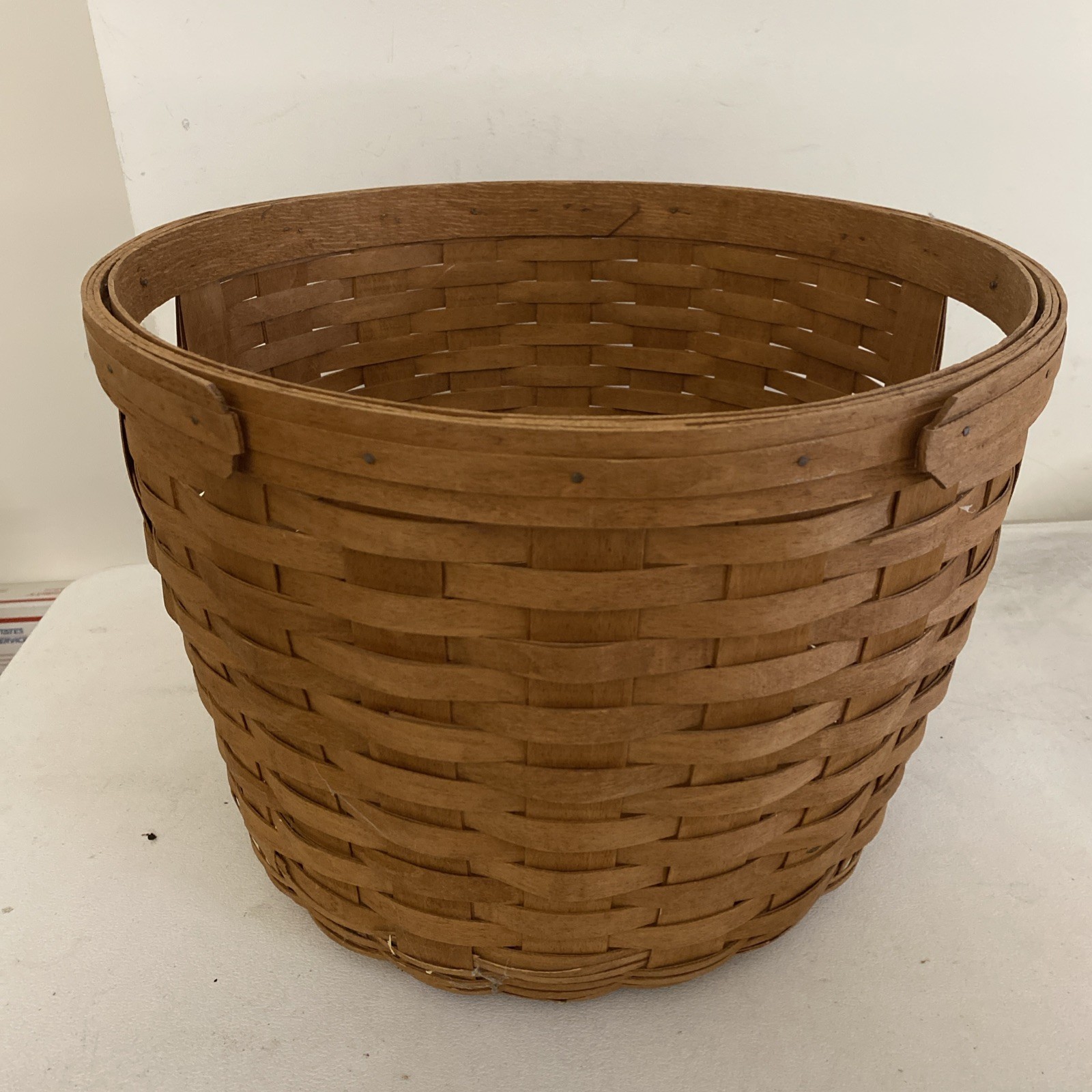 Vtg 1992 Longaberger Classic Corn /Apple Woven Basket XL W/Handles 16” x 11.5”
