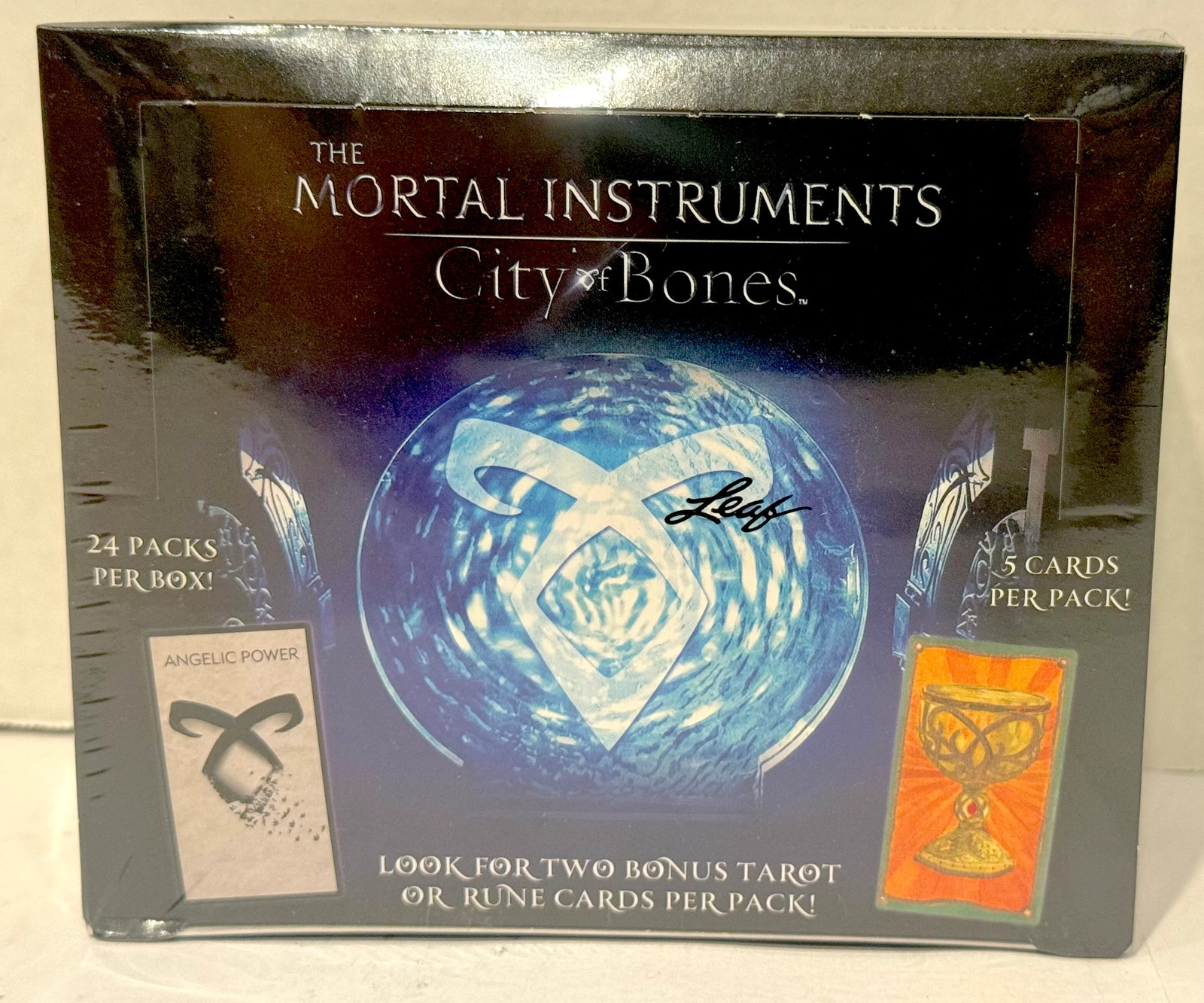 2013 Leaf The Mortal Instruments: City of Bones Retail Trading Card Box - Factor