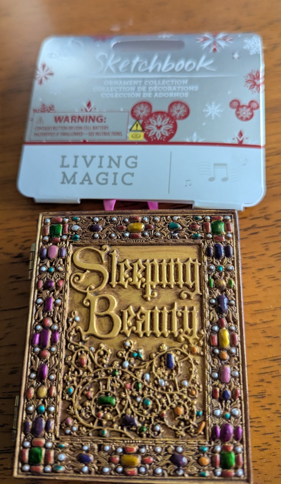 Very Rare Disney Sleeping Beauty Book Ornament Aurora Christmas  Rare New