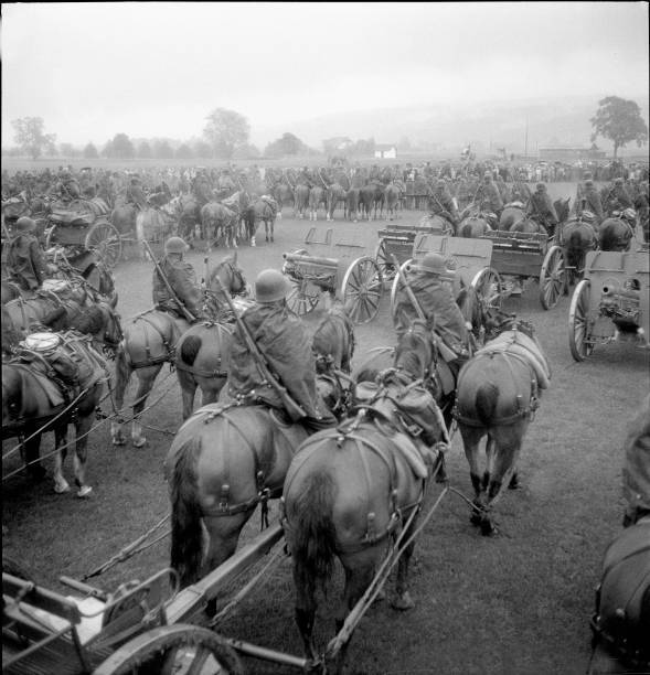 Defilee of the Thurgau Field Artillery Dept 21 Frauenfeld 1949 Old Photo 1