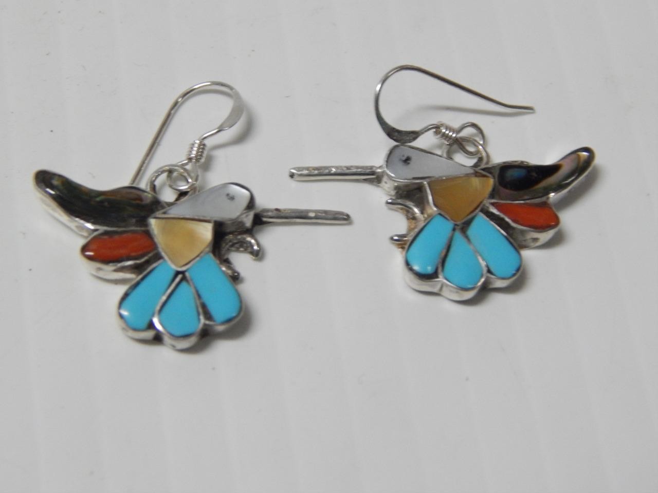 VINTAGE ZUNI INDIAN STERLING SILVER TURQUOISE CORAL SHELL HUMMINGBIRD EARRINGS
