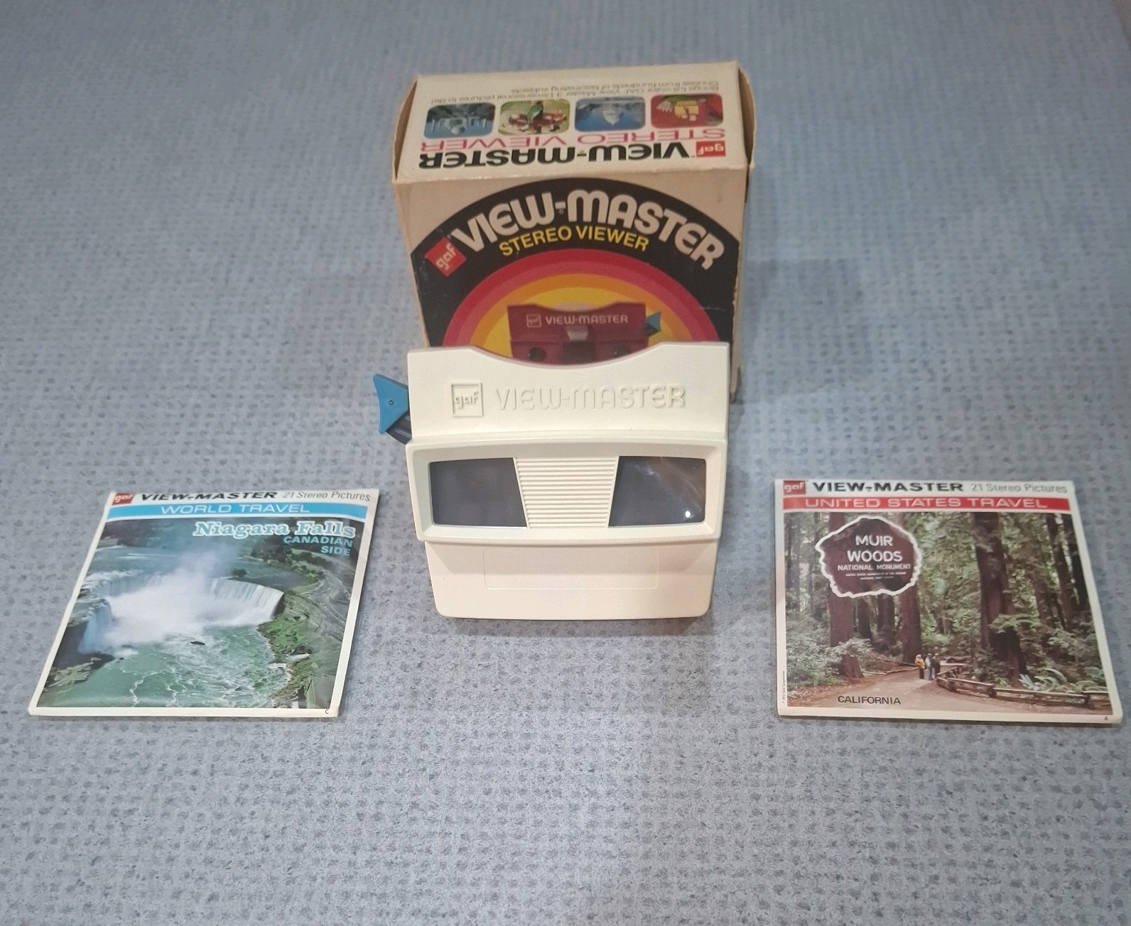 Vintage GAF View-Master 3D Stereoscope Viewer with Assorted Reels Collection