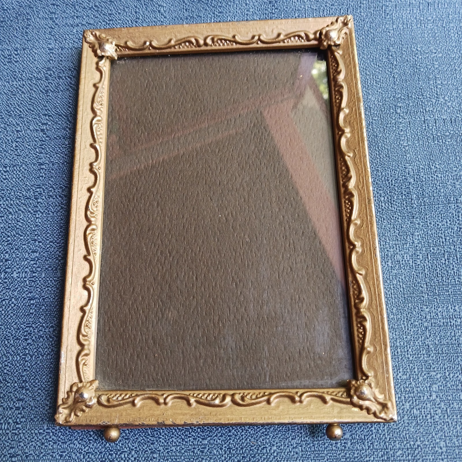 VTG Art Deco Style 5x7 Easel Picture Frame Shabby Chic Chippy Paint Gold Paint