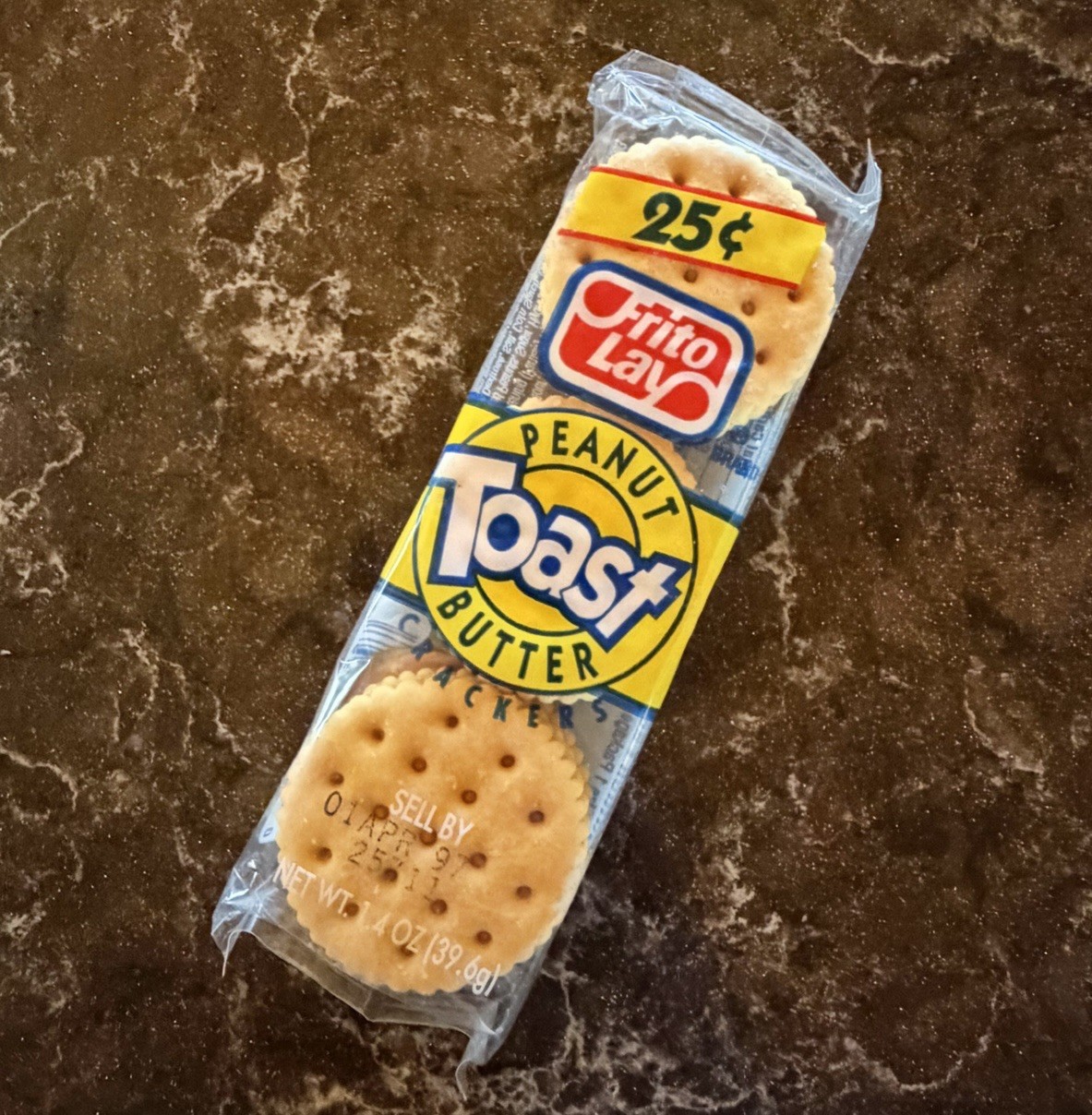 Vintage 90\'s FRITO LAY PEANUT BUTTER TOAST 25¢ Crackers Package RARE SEALED NOS