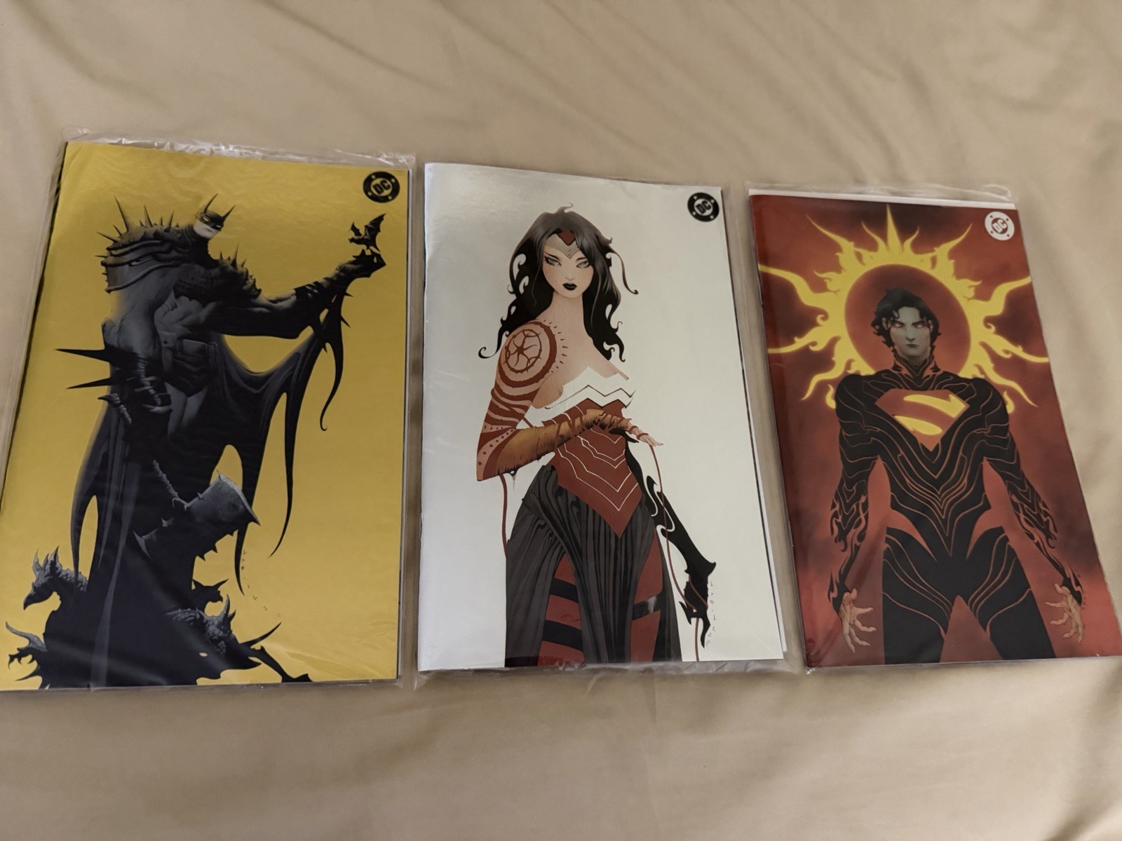 Absolute Batman, Wonder Woman, Superman #1 SDCC Foil Excl New Sealed by Jae Lee Absolute Batman, Wonder Woman, Superman #1 SDCC Foil Excl New Sealed by Jae Lee