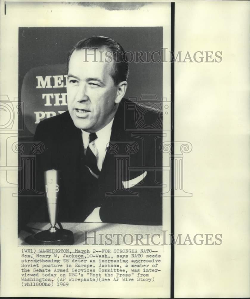 1969 Press Photo Senator Henry Jackson interviewed on \