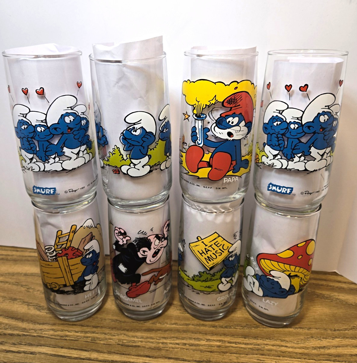 Vintage 1982 The Smurfs Painted Glass Tumbler Set Of 8 Papa Smurf Smurfette