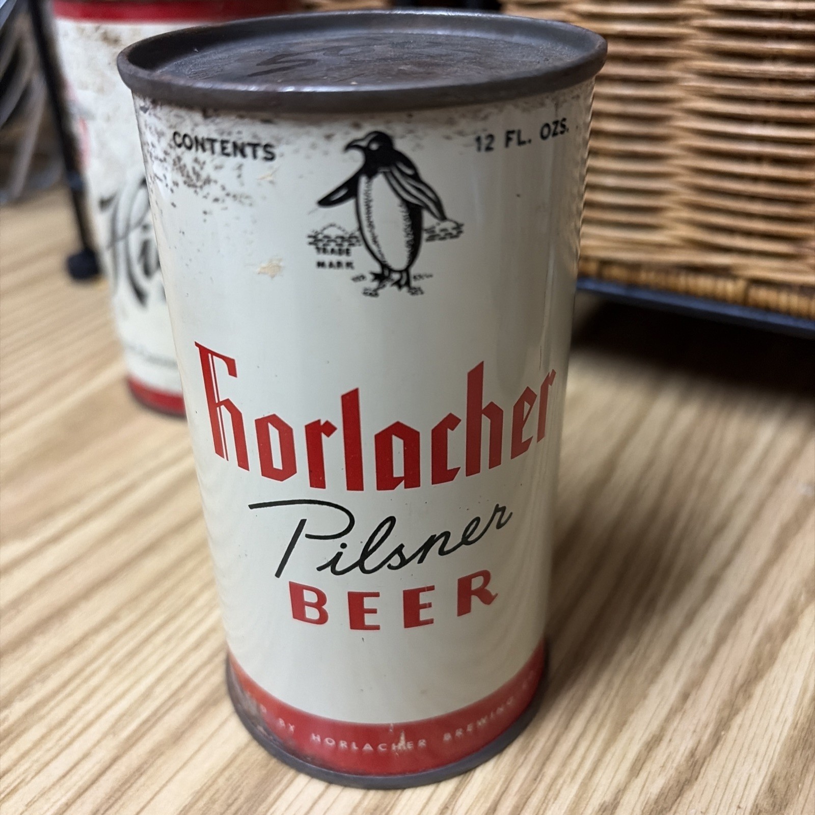 1960s HORLACHER PILSNER GLUED SEAM STEEL FLAT TOP BEER CAN ALLENTOWN PA EMPTY