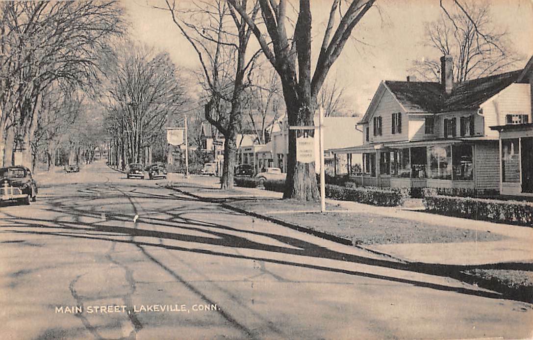 LAKEVILLE, CT, MAIN ST, STORES, MOBIL GAS STATION, CARS, COLLOTYPE PUB 1930-40\'s