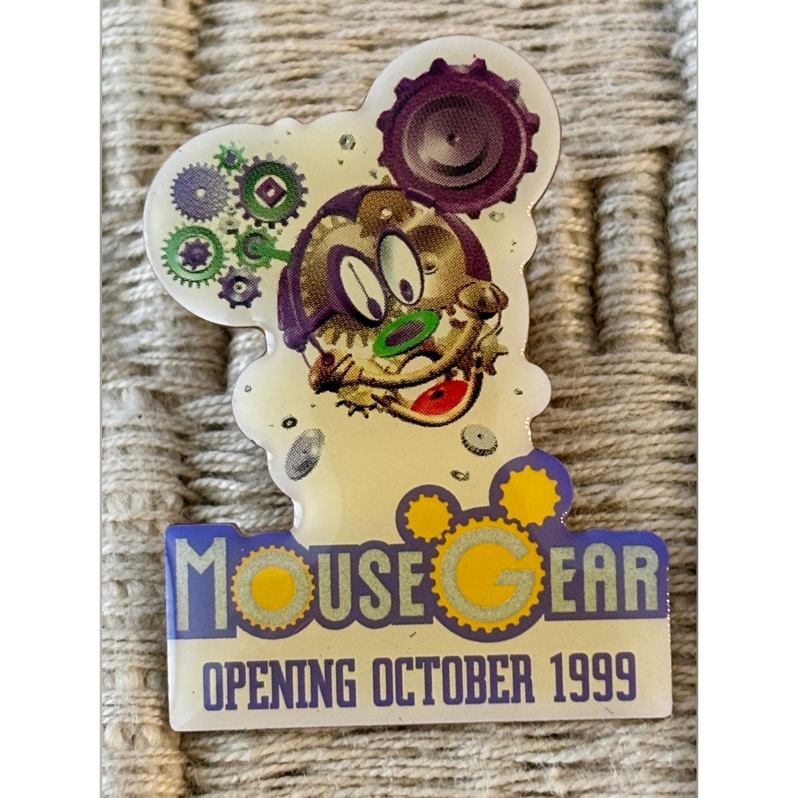 DISNEY 1999 *Rare* Walt Disney World Epcot 