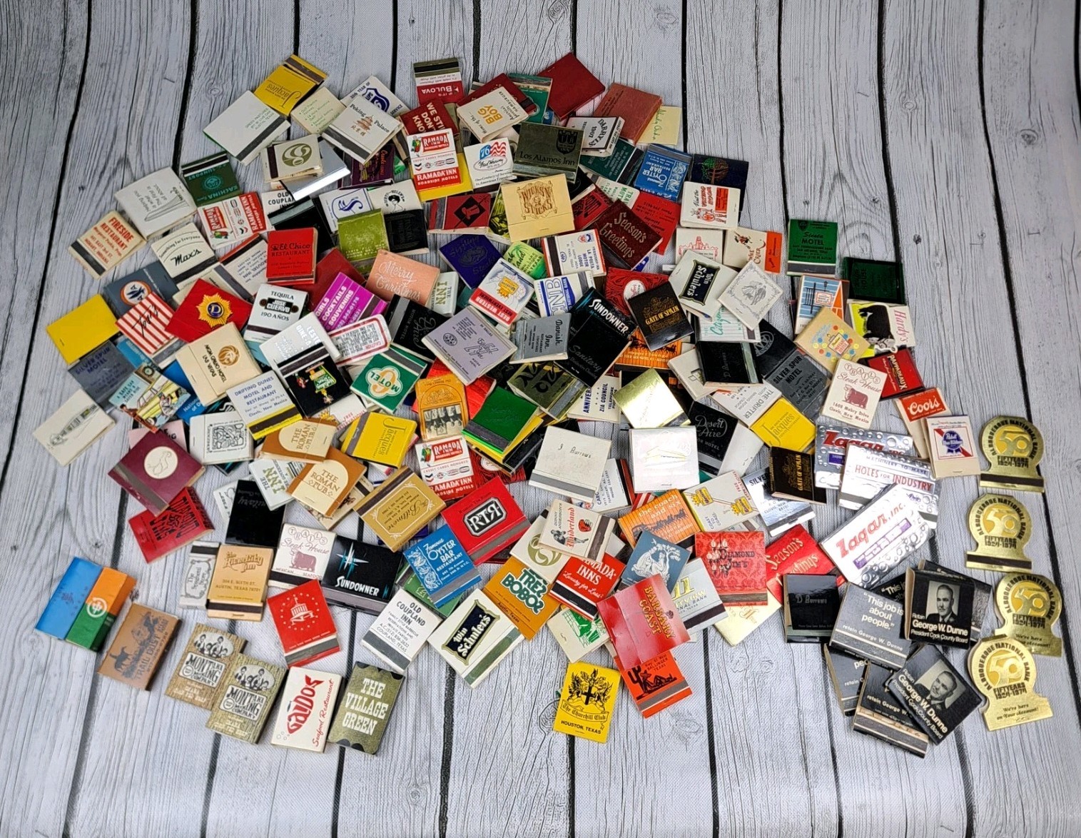 Vintage Matchbook Lot Of 220 Unstruck Unused Advertising Restaurants Hotels Ect