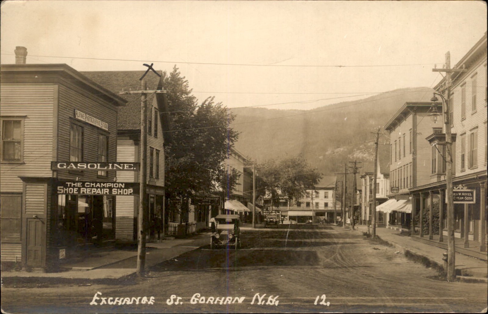 Gorham NH Street Scene c1900s-10s Real Photo Vintage Postcard bhn