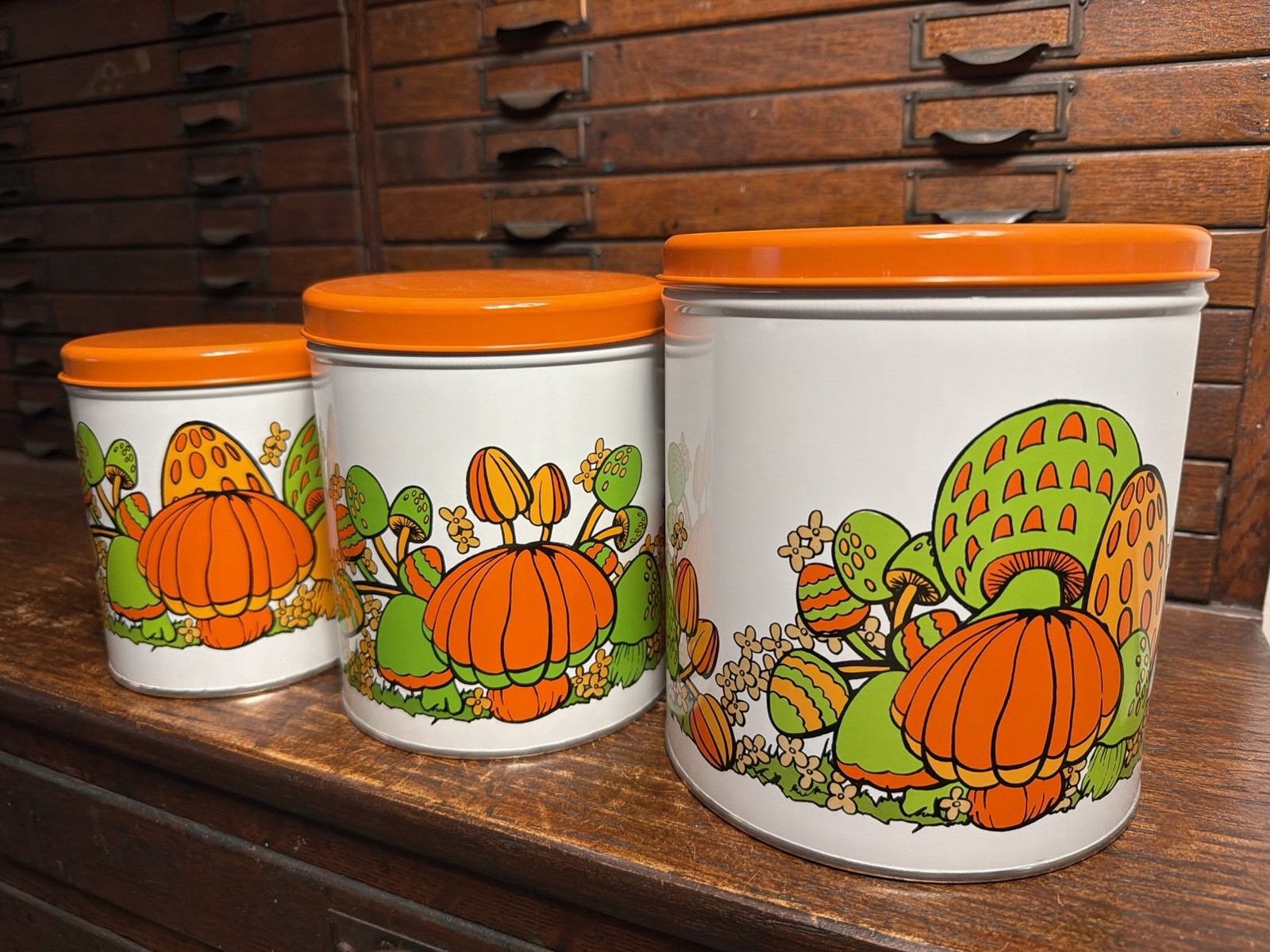 Lot 3 Ballonoff Mushroom Canisters w Lids - Neon Orange, Green Minty Vtg 70s NM+
