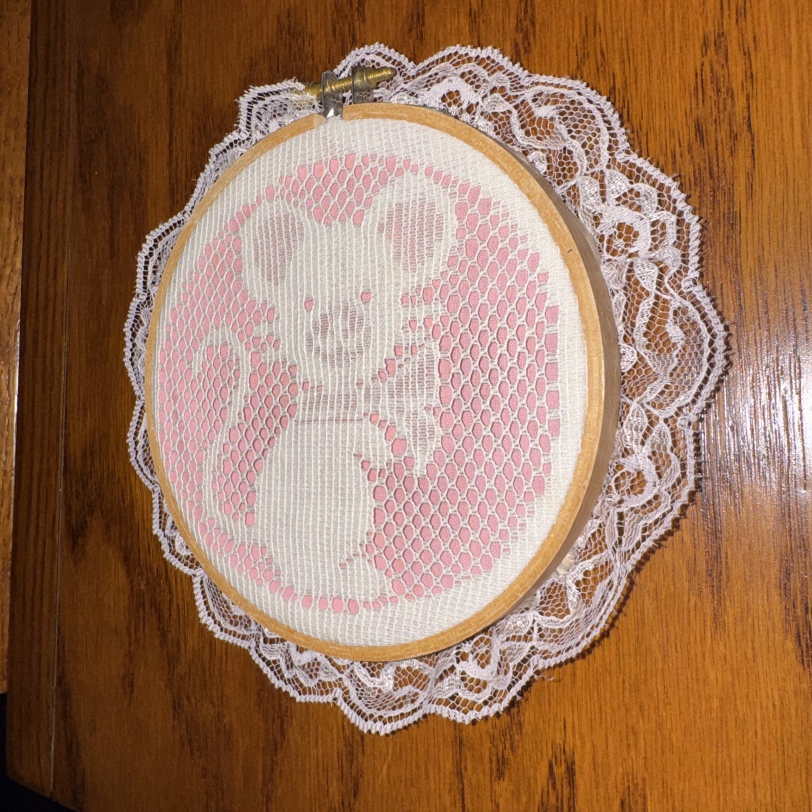 Vintage Pink mouse Wall Lace Cottagecore Decor Girl Room Hanging quilt hoop