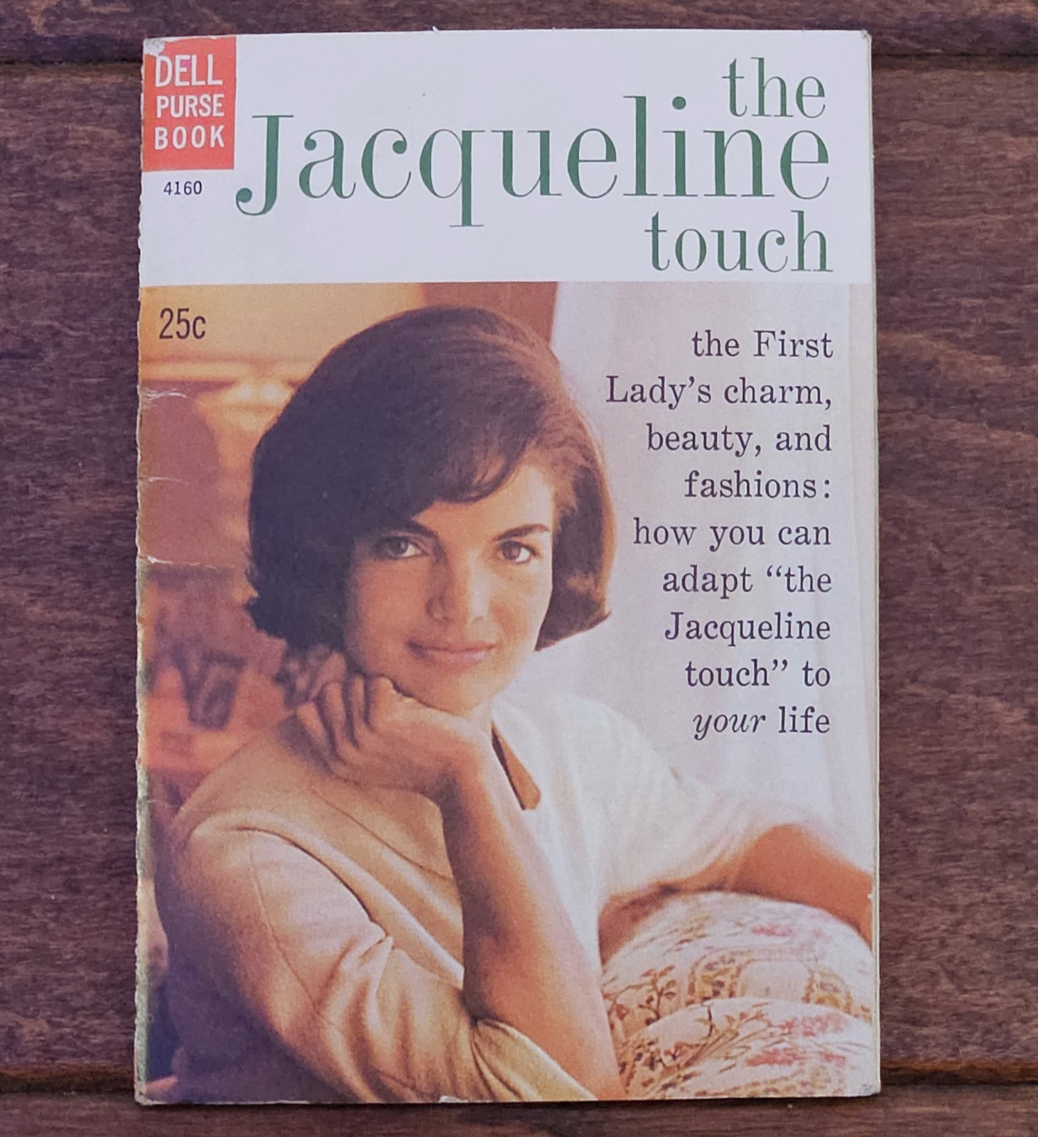 Vintage Jacqueline Kennedy Dell Purse Book, The Jacqueline Touch, 1962