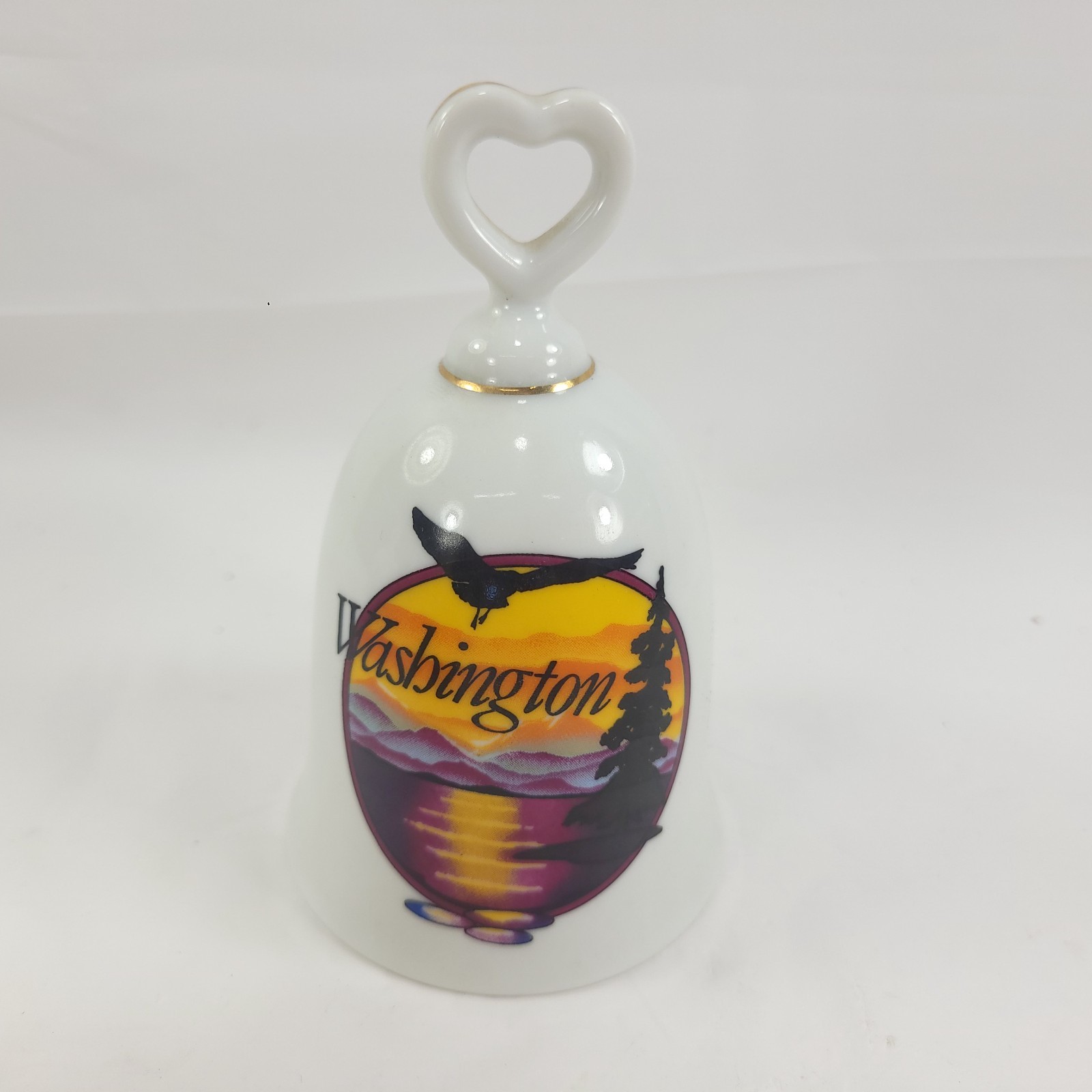 Vintage Washington State Porcelain Bell Heart Handle Sunset Eagle Souvenir