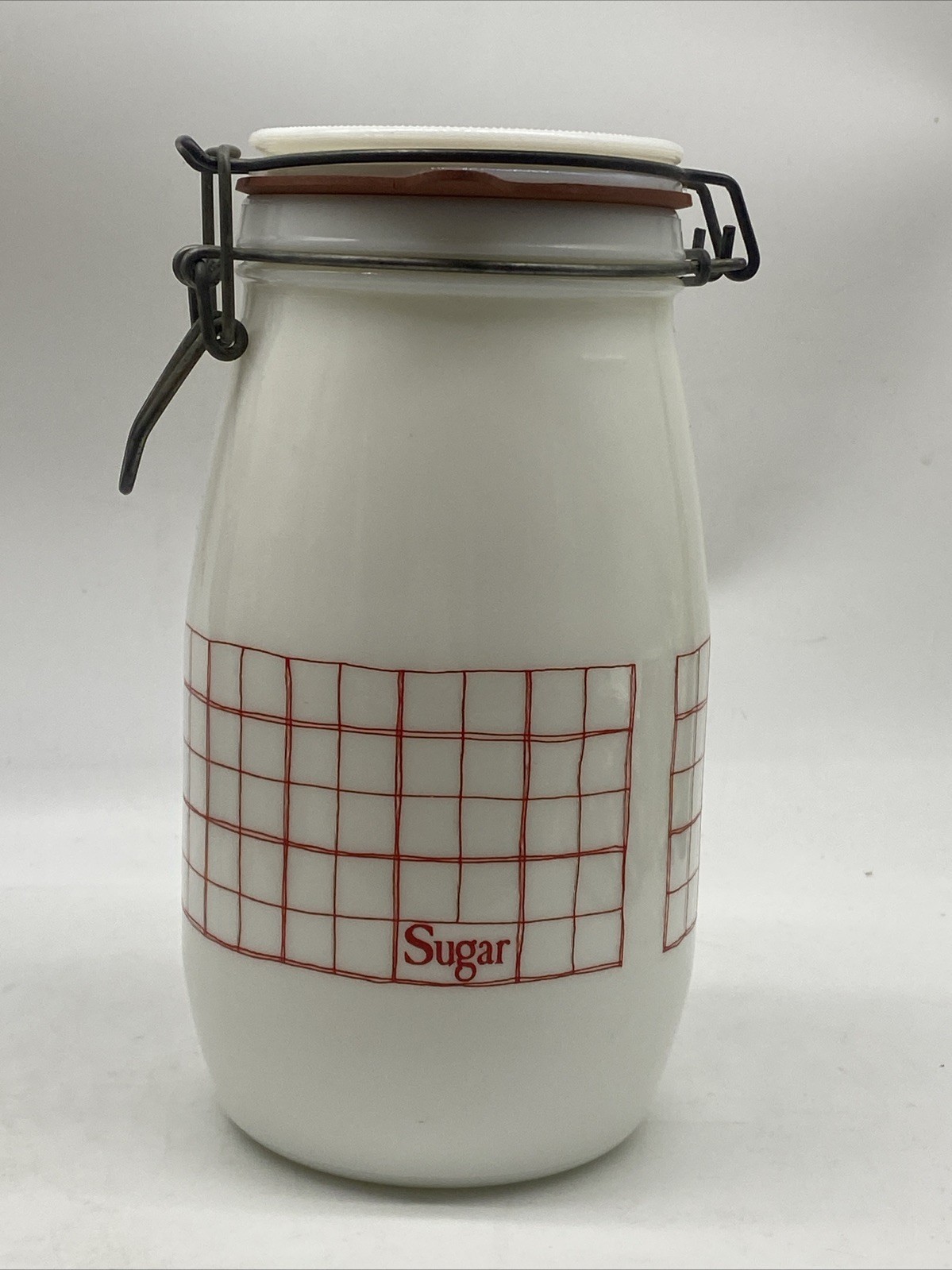 Vintage Wheaton Milk Glass Jar 1.5 L Sugar Canister Storage Classic Red Grid MCM