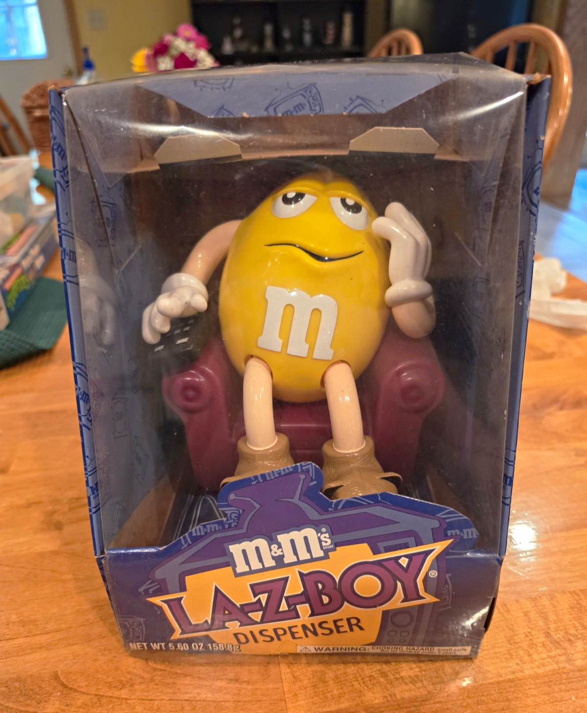 Vintage M&M\'s LA-Z-BOY Candy Dispenser Yellow Character in Red Chair w/ Box