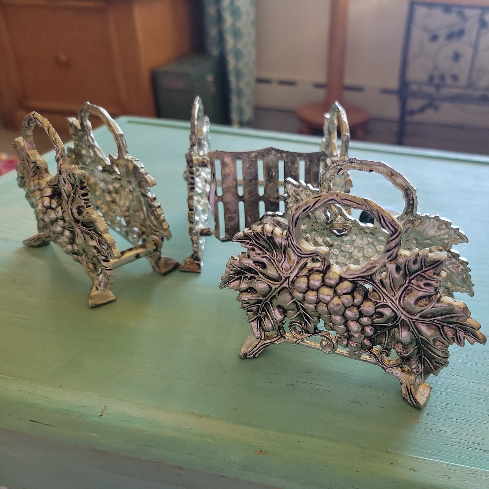 Vtg Godinger Silver Art Co Grape Leaves  Plated Napkin & Knife Holder 3 pc